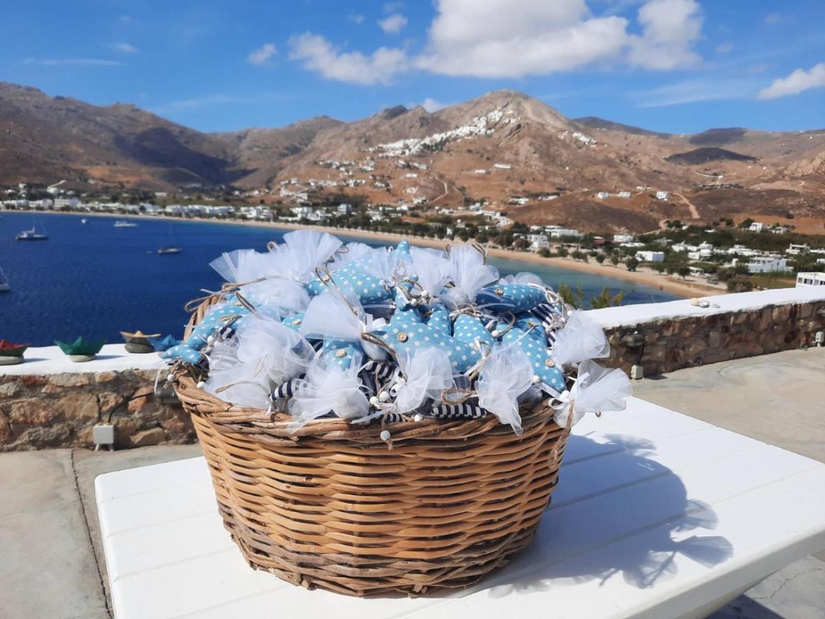 Amfitriti Serifos Livadi  Eksteriør billede