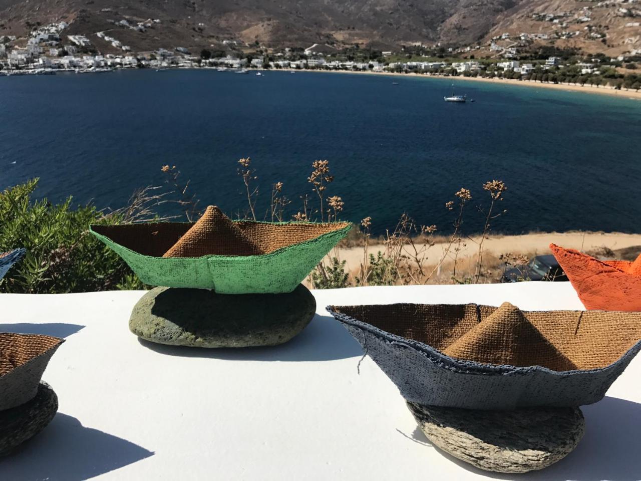 Amfitriti Serifos Livadi  Eksteriør billede